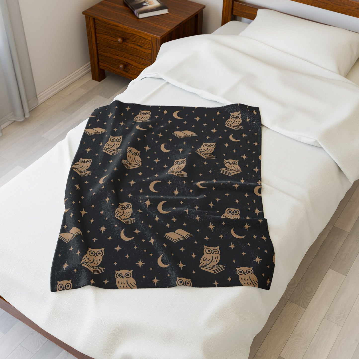 Starry Night Owls Cozy Velveteen Plush Blanket for Home