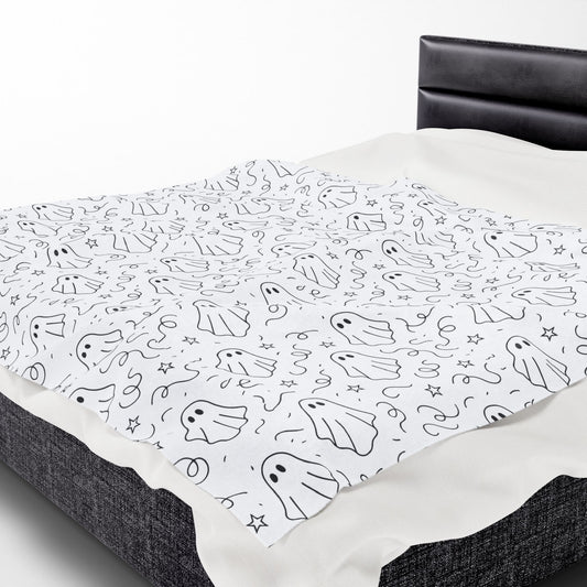 Cozy Ghost Velveteen Plush Blanket