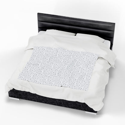 Cozy Ghost Velveteen Plush Blanket